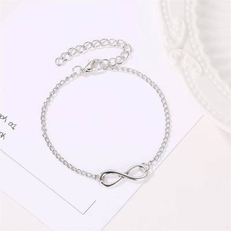 Invinity Armband Andrea