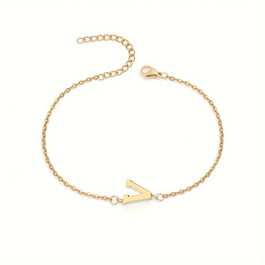 Letter Armband Claudia