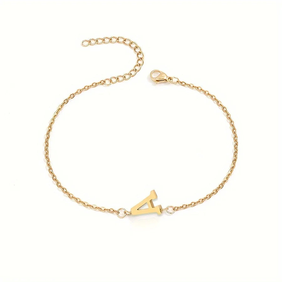 Letter Armband Claudia