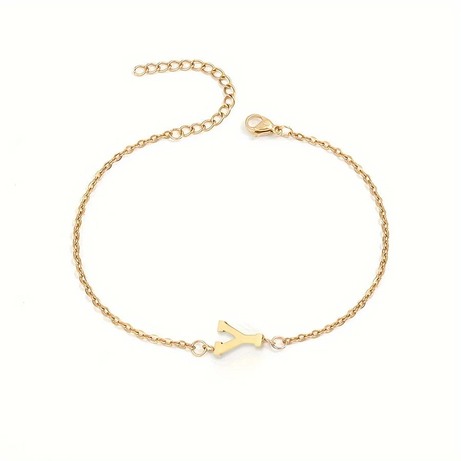Letter Armband Claudia