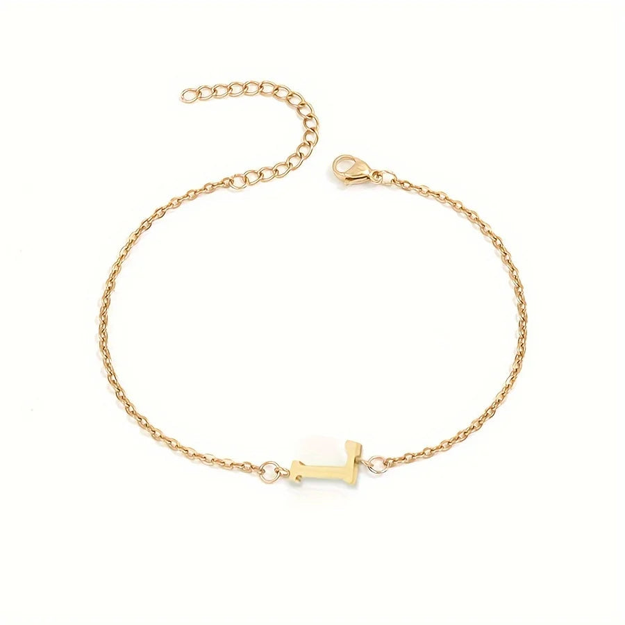 Letter Armband Claudia
