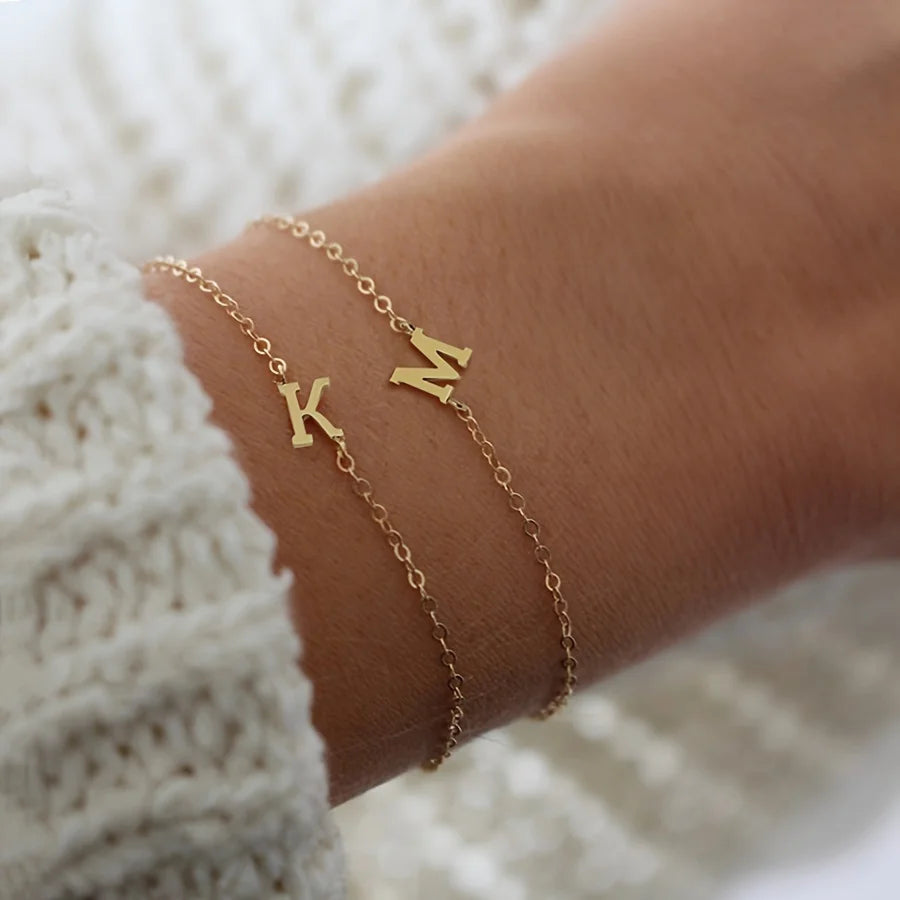 Letter Armband Claudia